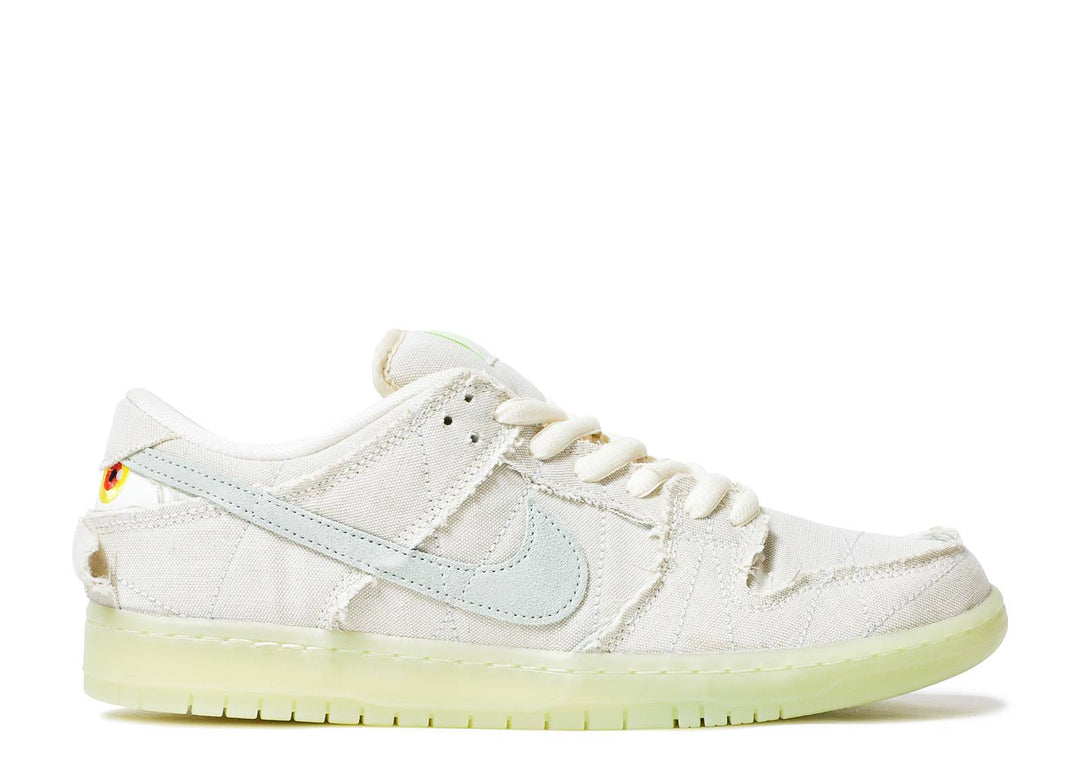 DUNK LOW SB PRM "MUMMY"