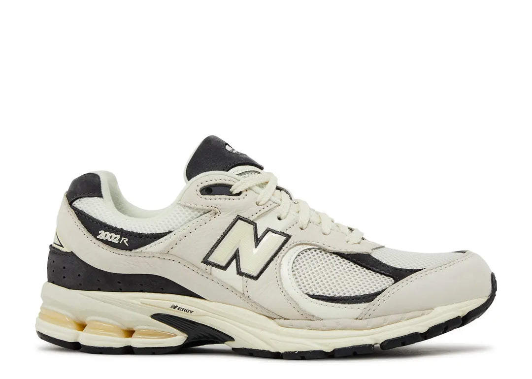 NEW BALANCE M2002RSP "SHOE PALACE"