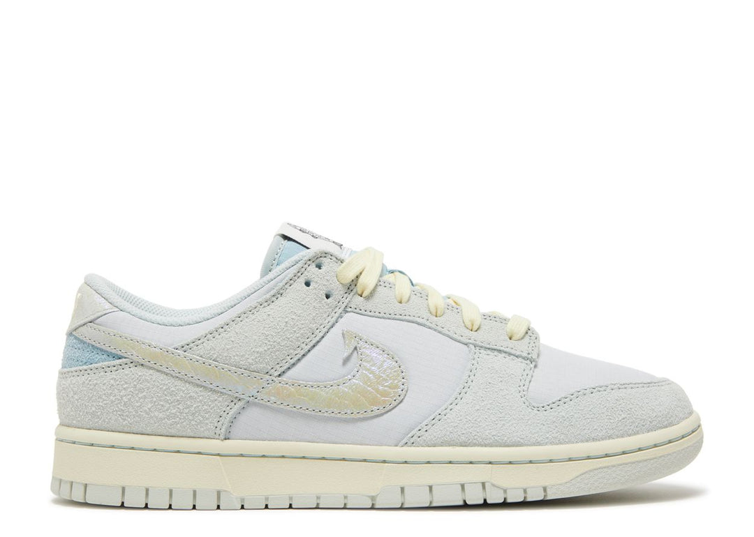 DUNK LOW SE "GONE FISHING CHINOOK SALMON"