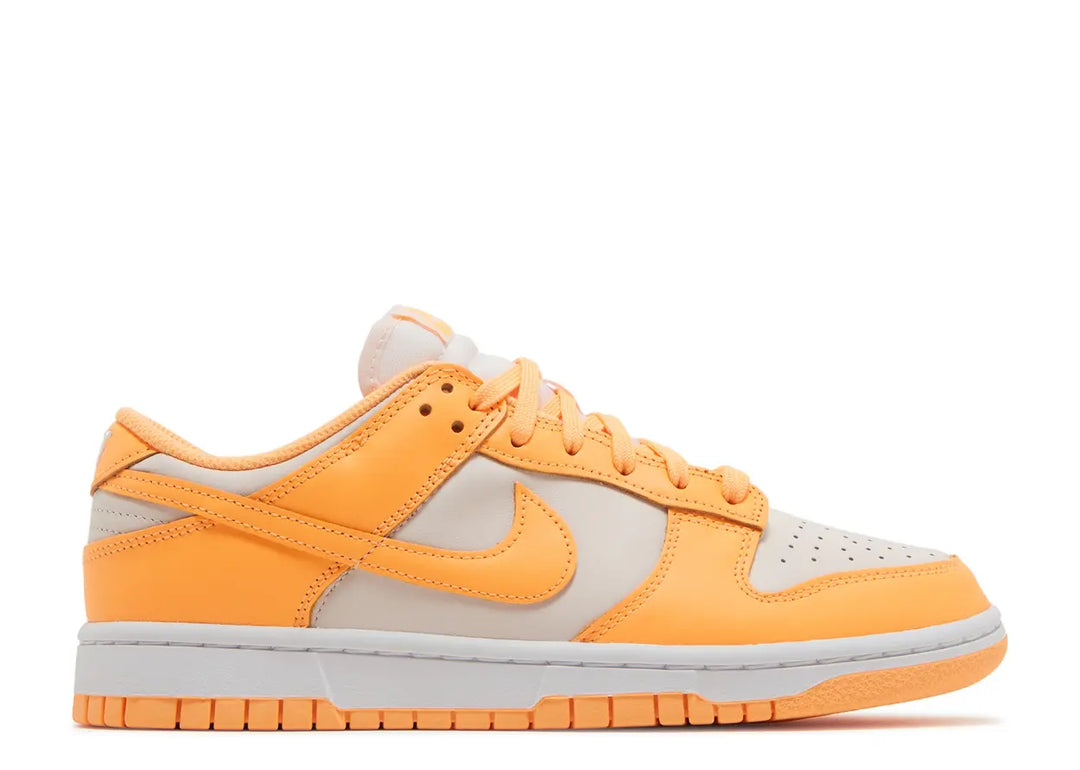 WMNS DUNK LOW "PEACH CREAM"