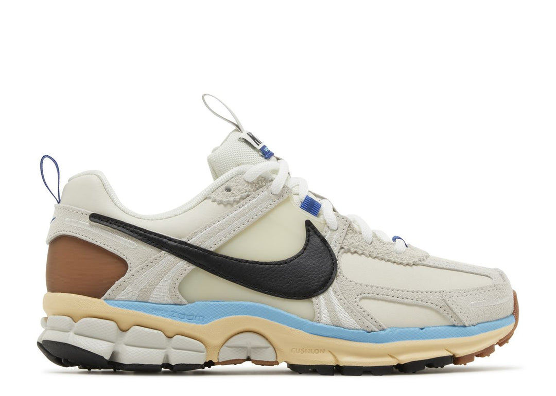 WMNS AIR ZOOM VOMERO 5 "DESIGNED BY JAPAN"