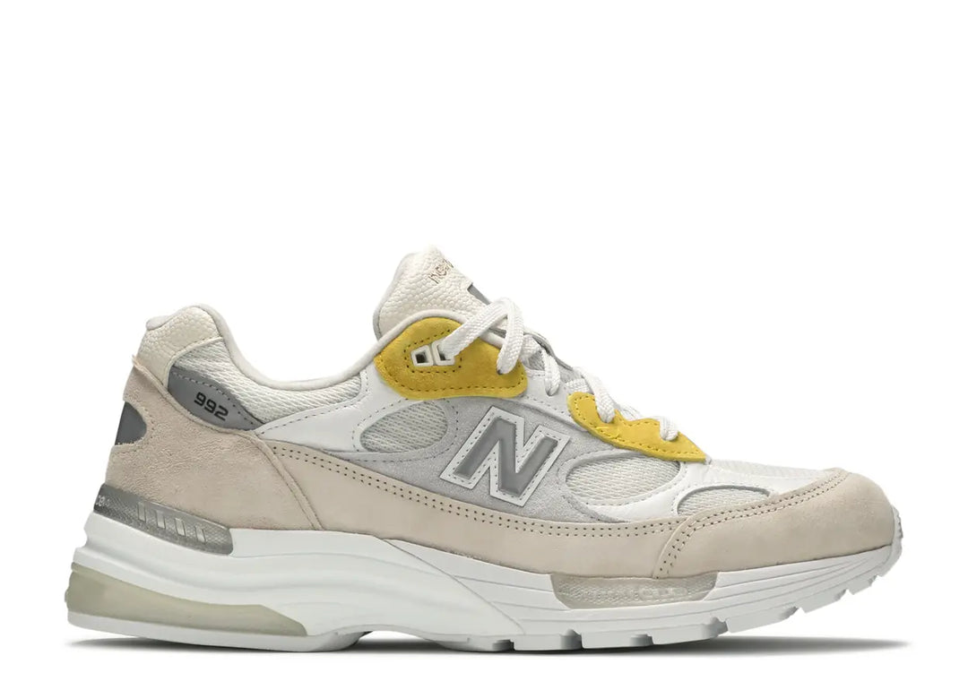NEW BALANCE M992PB1 X PAPERBOY "FRIED EGG"