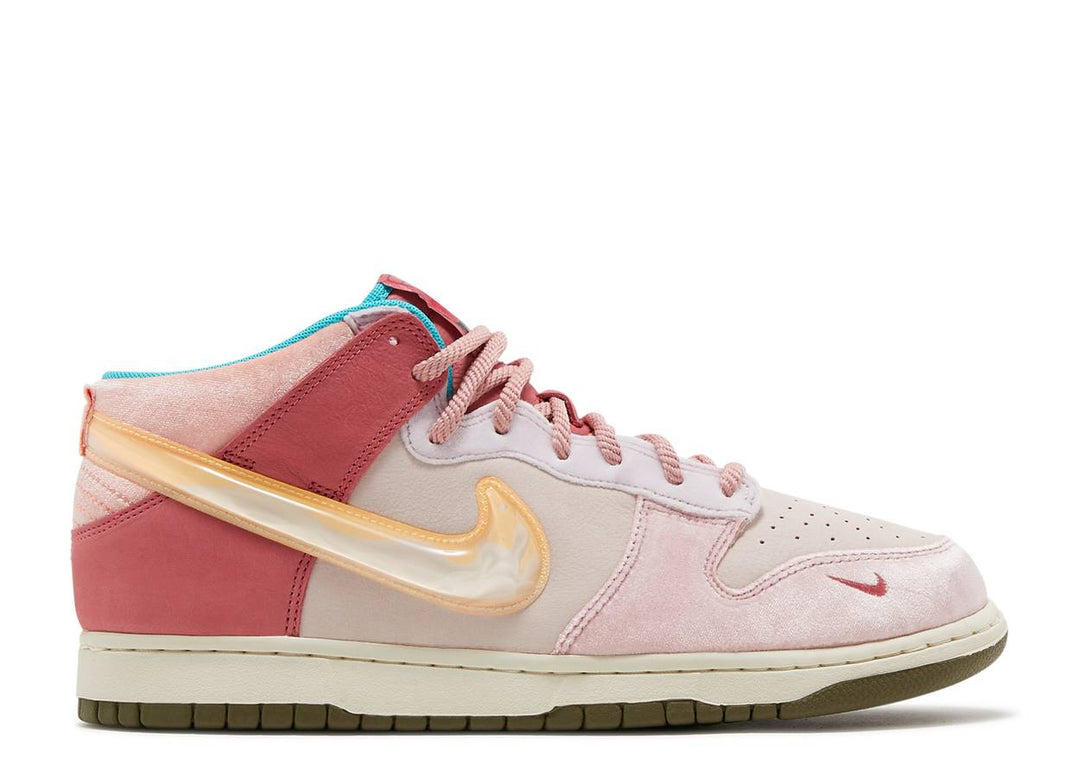 NIKE DUNK MID X SOCIAL STATUS "STRAWBERRY MILK"