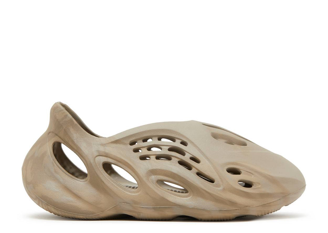 YEEZY FOAM RUNNER "STONE SAGE"