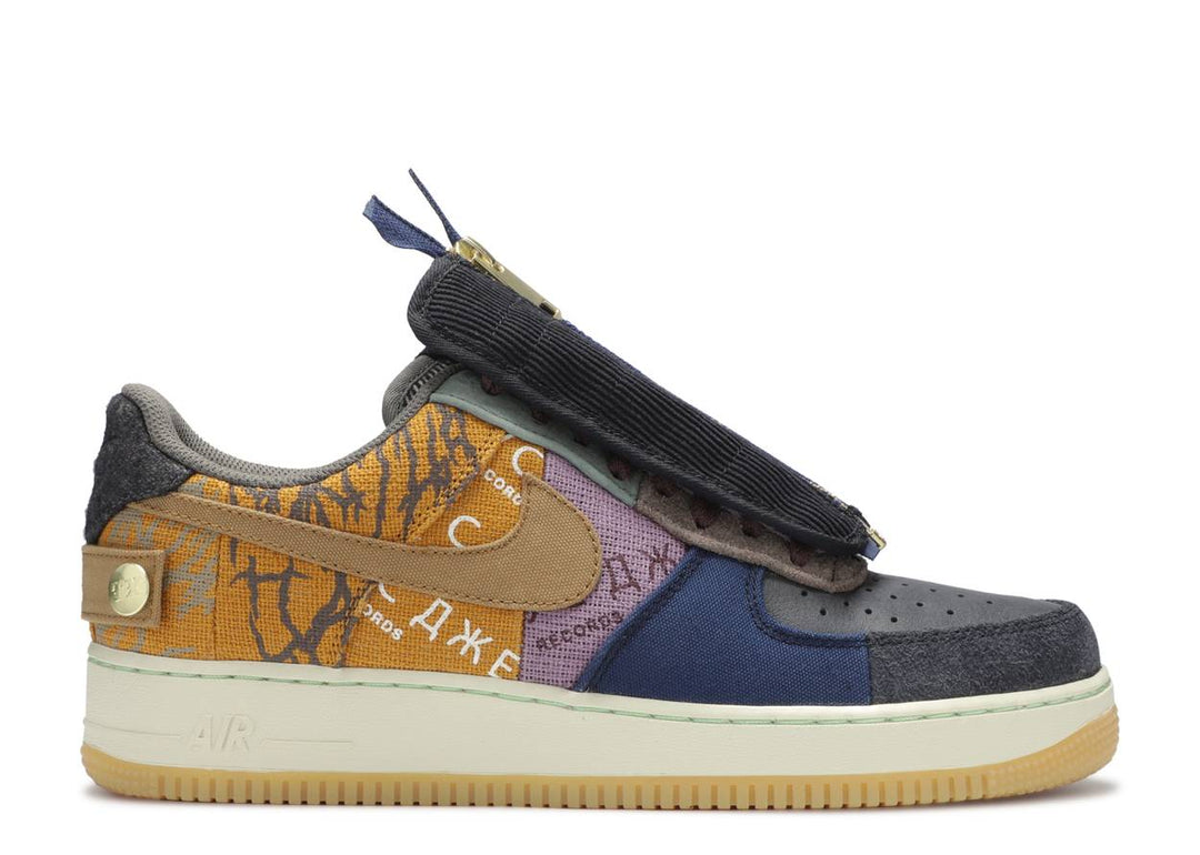 NIKE AIR FORCE 1 X TRAVIS SCOTT "CACTUS JACK"