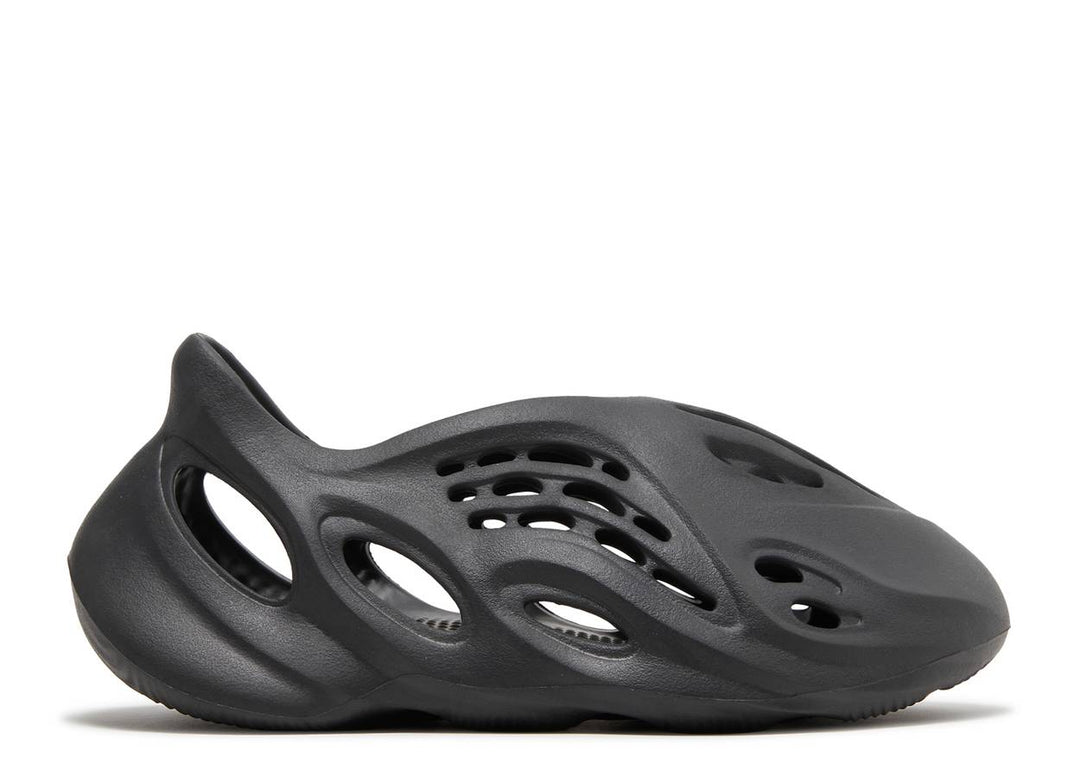 YEEZY FOAM RUNNER "ONYX"