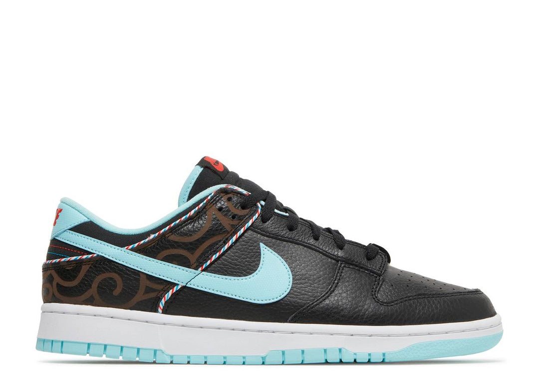 NIKE DUNK LOW SE "BARBERSHOP BLACK"