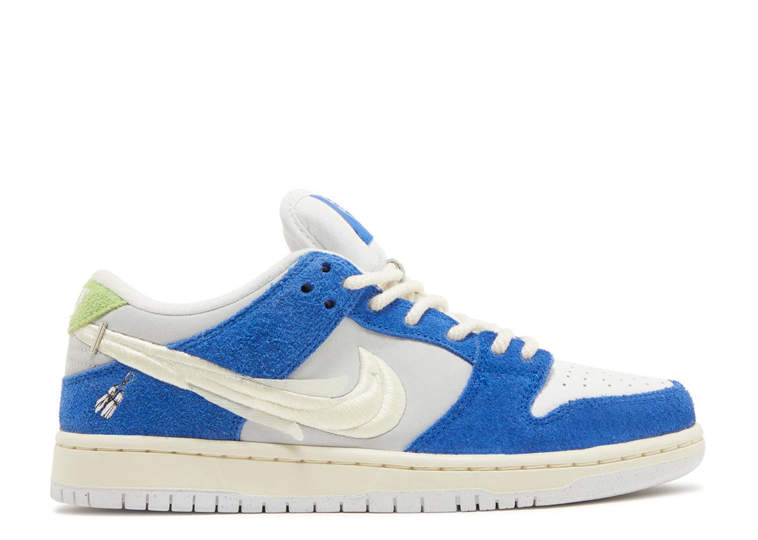 NIKE DUNK LOW SB FLY STREETWEAR "GARDENIA"
