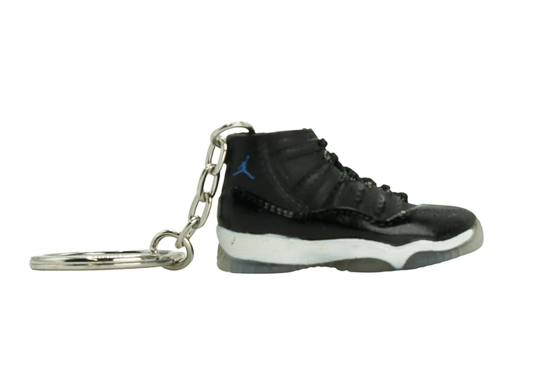 JORDAN 11 SPACE JAM KEYCHAIN