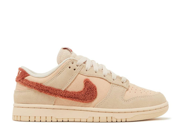 WMNS DUNK LOW 