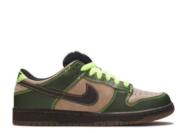DUNK LOW PRO SB 