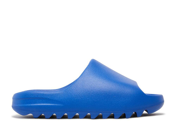 YEEZY SLIDES 
