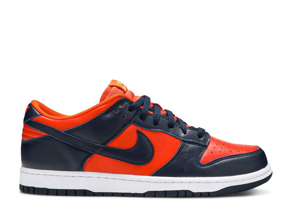 NIKE DUNK LOW SP 