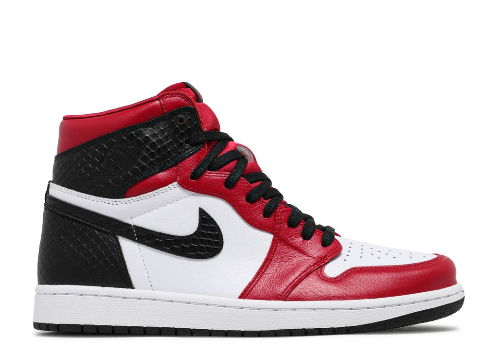 WMNS AIR JORDAN 1 RETRO HIGH OG 