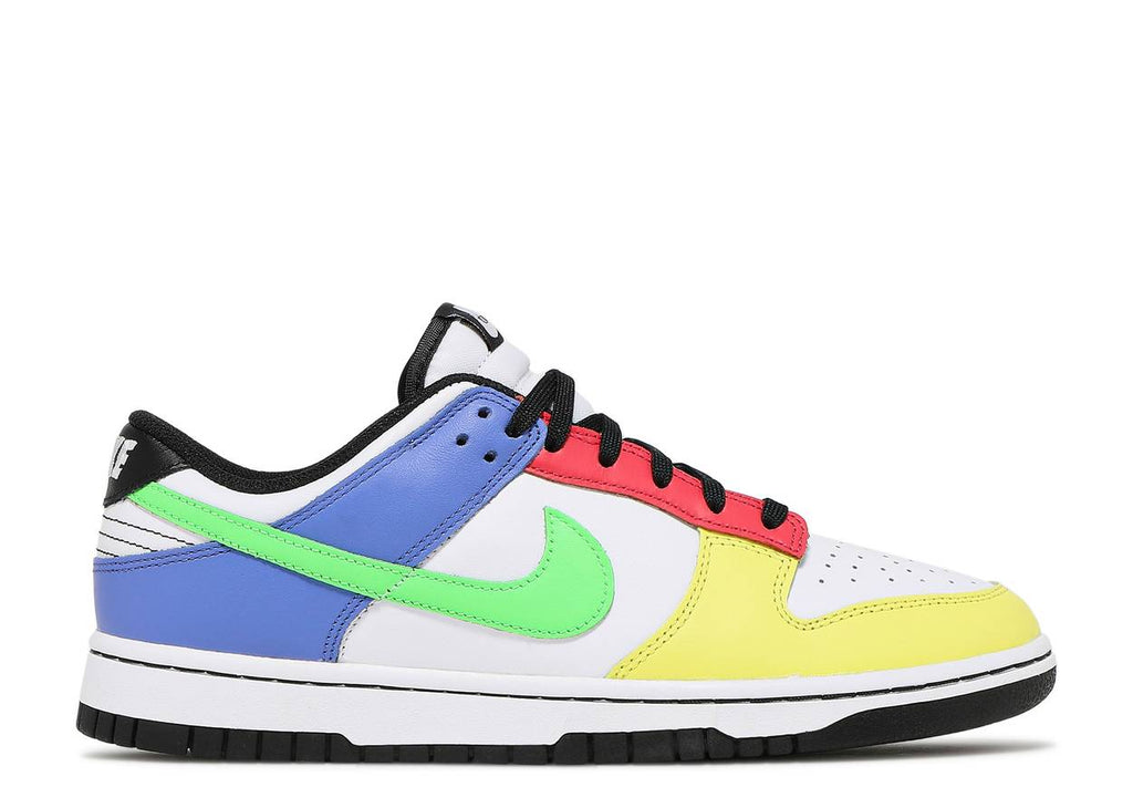 WMNS NIKE DUNK LOW 