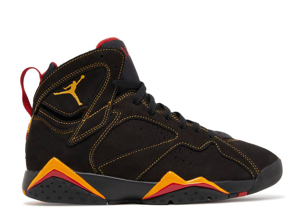 AIR JORDAN 7 RETRO 2022 