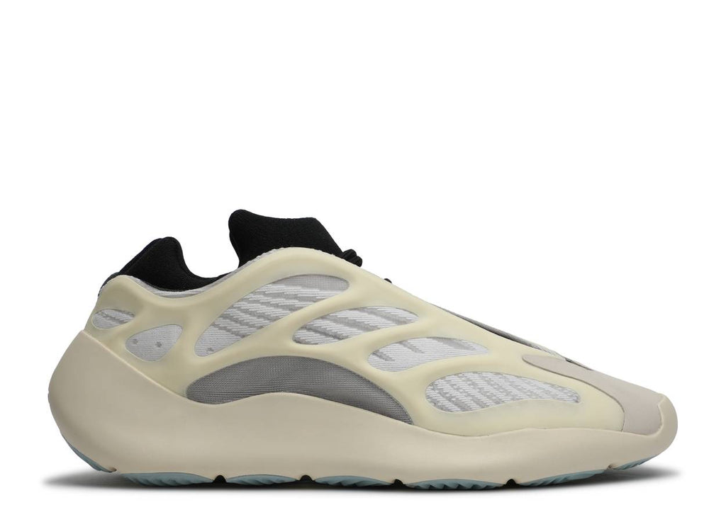 YEEZY 700 V3 