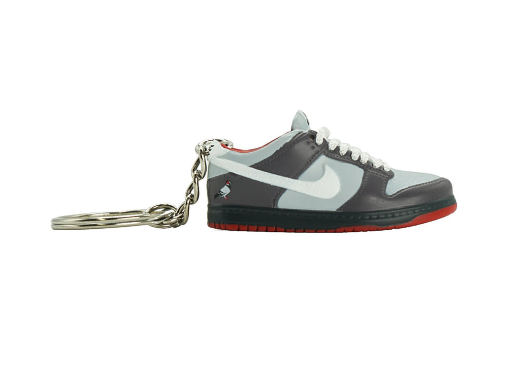 pigeon dunk keychain